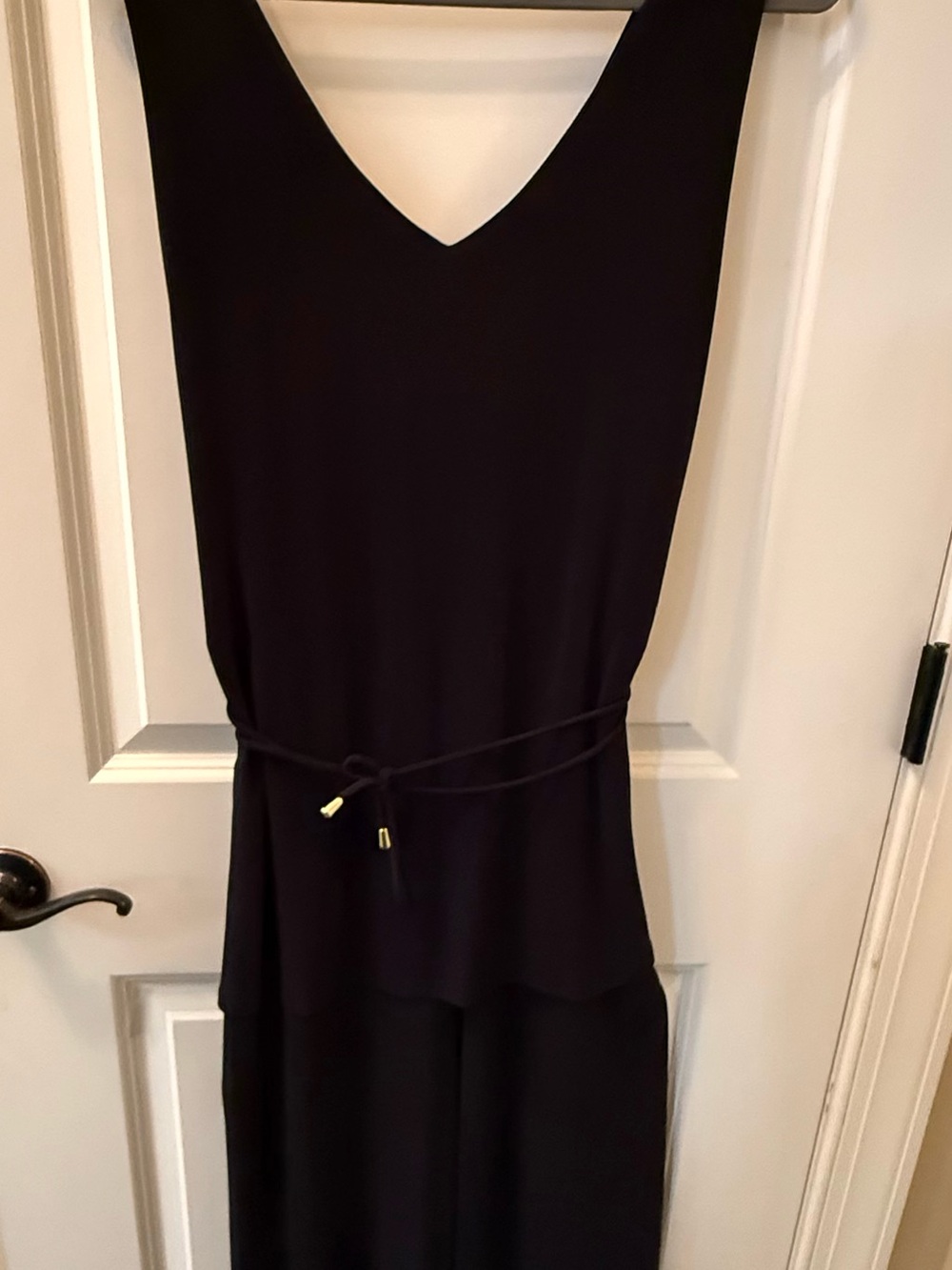 Emma & Michele Black V-Neck Sleeveless Top